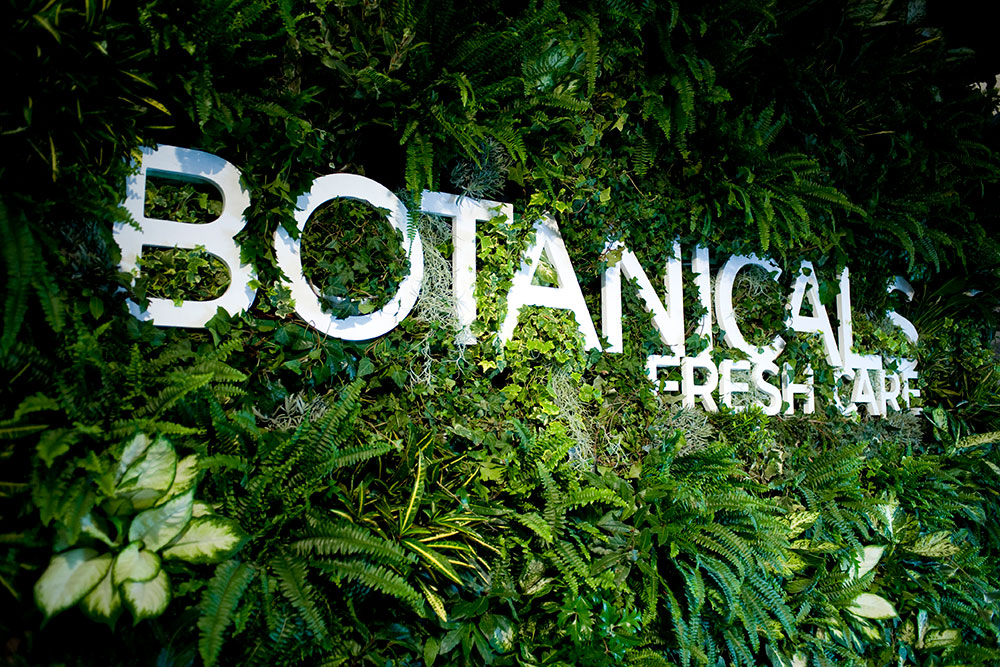 Botanicals fresh care temporary retreat